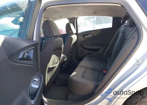 2020 Chevrolet Malibu Fwd Lt z USA, uszkodzony, nr VIN 1G1ZD5ST6LF107418